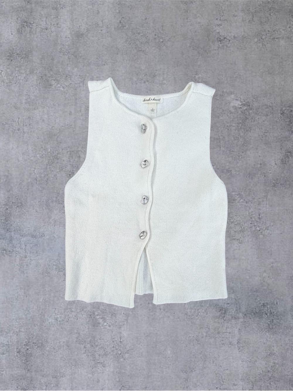Derek Heart Cream Sleeveless Knit Button-Front Tank